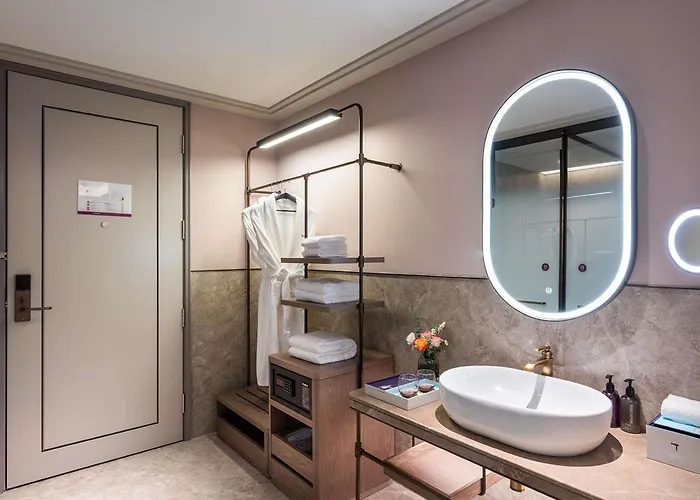 Mercure Qinhuangdao Downtown