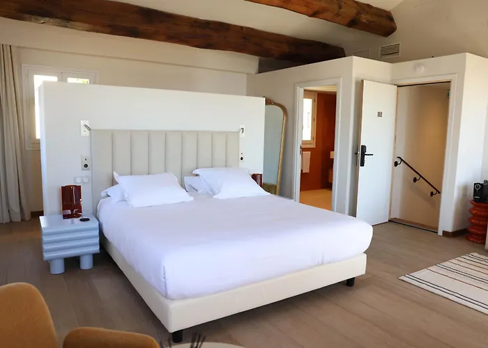 Hotel Casa Elena