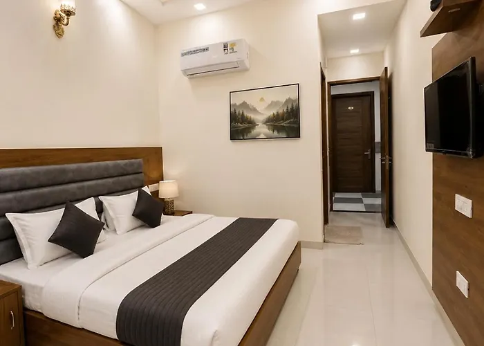 Hotel Woodlark Square Zirakpur Chandigarh # Family Hotel # Property Of The Year