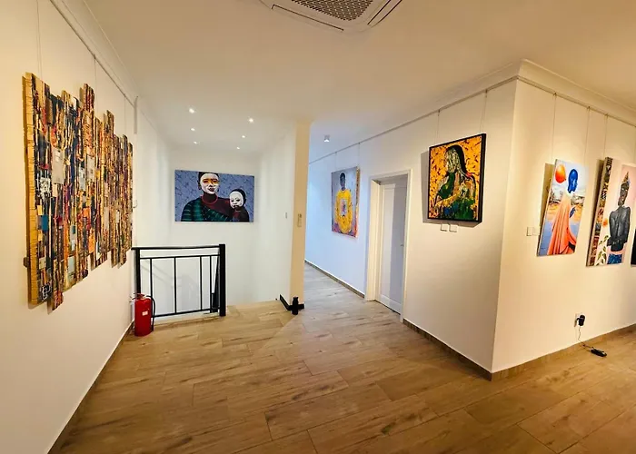 Wellbeing hide away