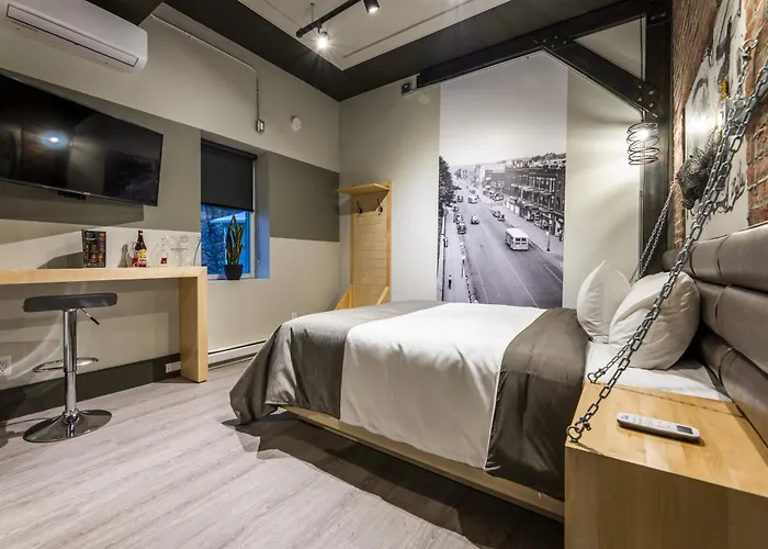 La Suite Hotel