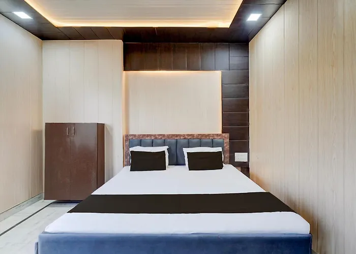 Spot On Sokoon Home Stay