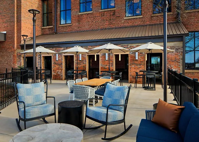 Springhill Suites By Marriott High Point Downtown