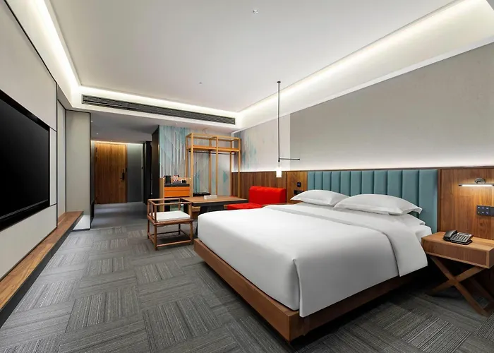 Hawthorn By Wyndham Yueyang Railway East Station