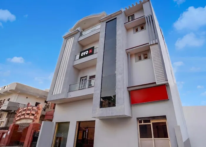 Sandhya Paying Guest House And Dormitory