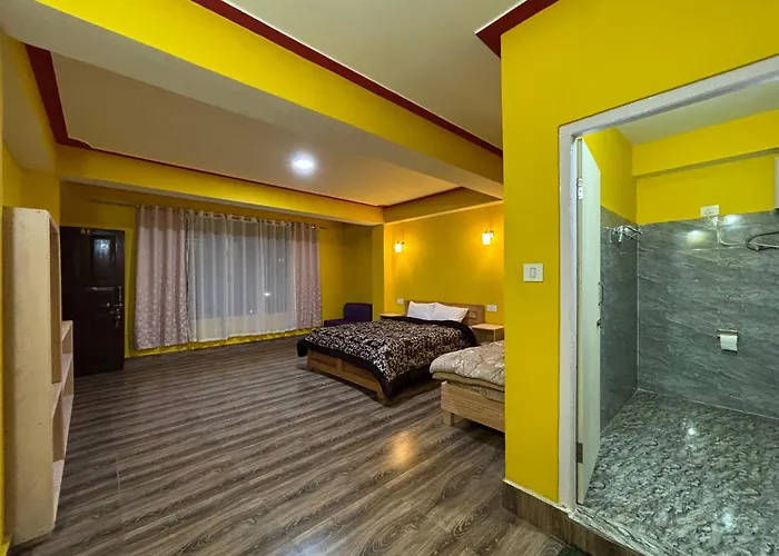 Hotel Sonam Chen Residency Lachung