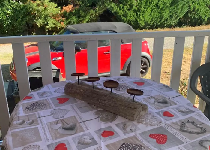 Mobil Home Pres Du Lac - Camping Poney