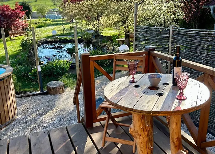 Domaine De La Mance - Roulotte Tout Confort Avec Petit-Dejeuner Inclus, Bain Nordique En Supplement