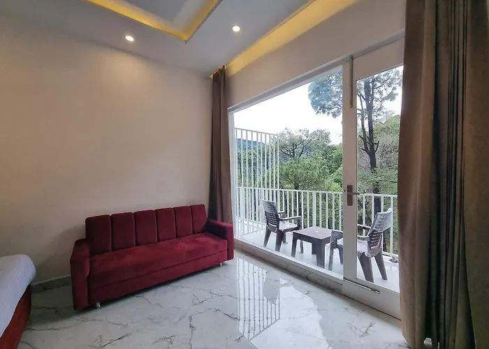 Hotel Luxe Vista Dalhousie By Snow Crest