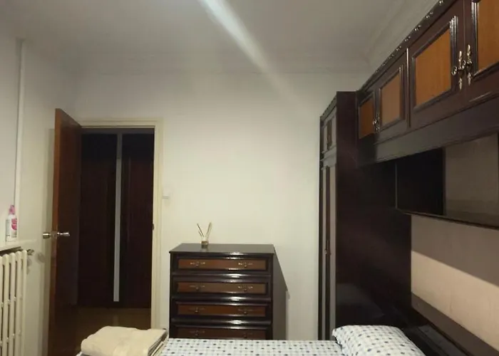 Habitacion Luminosa A 10 Minutos Del Centro Y San Fermin