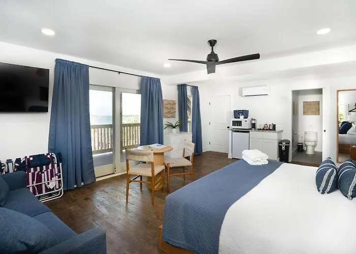The Silver Lake Hotel At Ocracoke