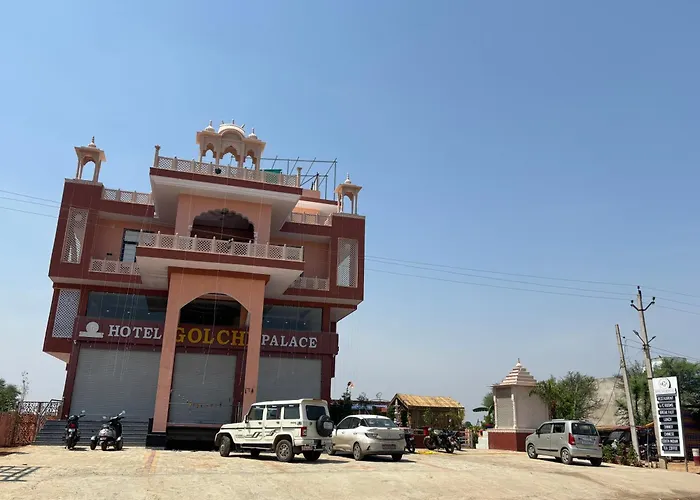 Hotel Golchi Palace