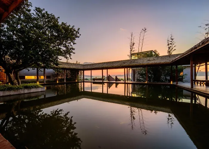 抚仙湖同尘院湖景温泉酒店