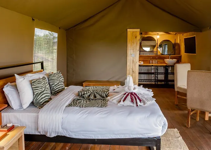 Baobab Mara Luxury Camp