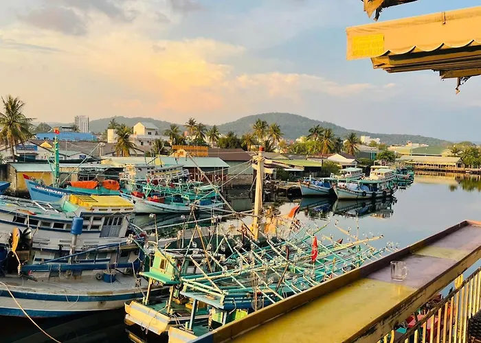 Hotel View Sông Phú Quốc