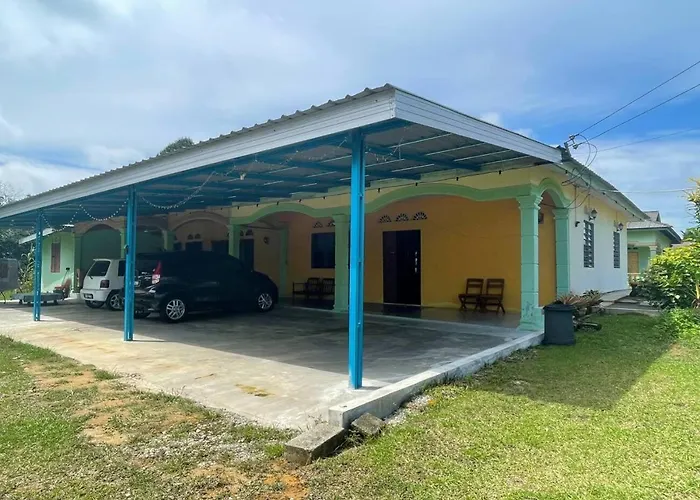 Shahazhani Homestay Mersing Isv 01002