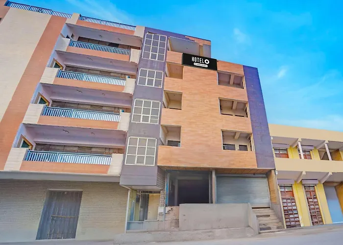 Super Hotel O Noida Sector 63 Formerly Aditya Residency