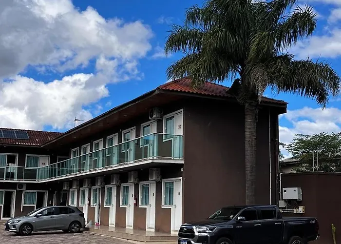 Hotel Ponto 1