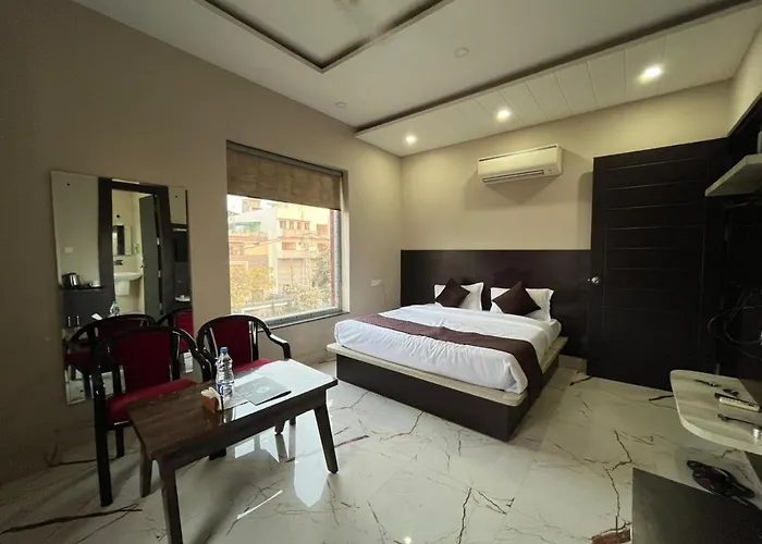 Hotel Golden Olive