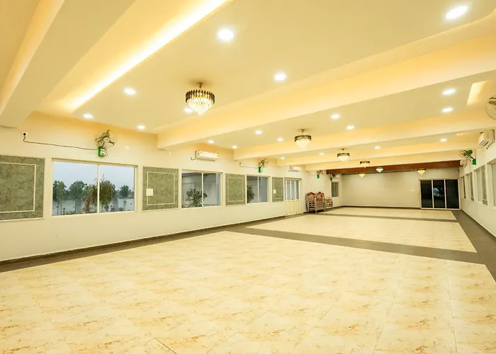 Hotel Seven Grand