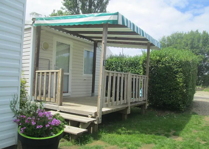 Mobil Home 2 Personnes 1 Chambre Dans Camping De Kerivoas
