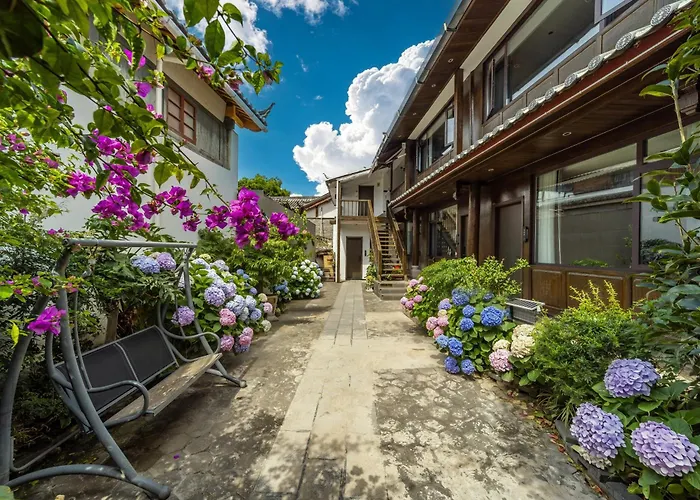 The Naxi Hereditary Courtyard - Chinese Nature'S Design Retreat - Talor Made Tours & Free Pick-Up From Airport Or Rs More Than 3 Nights