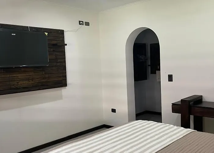 Serena Colonial Hotel Boutique