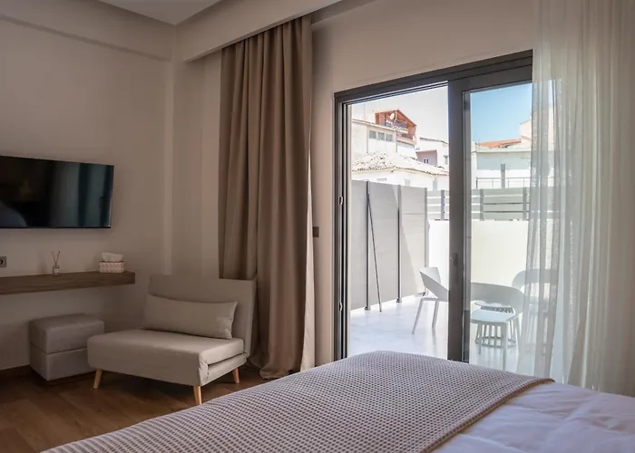 Lumina Luxury Suites