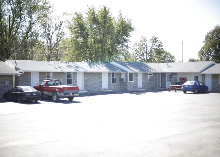 Travelier Motel