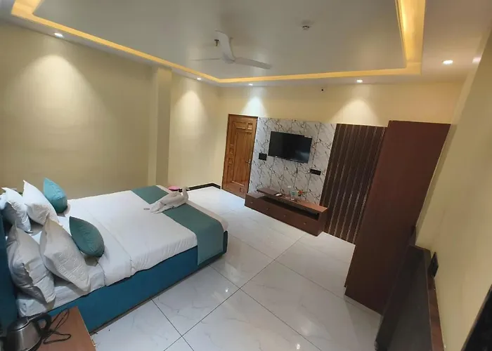 Hotel Golchi Palace