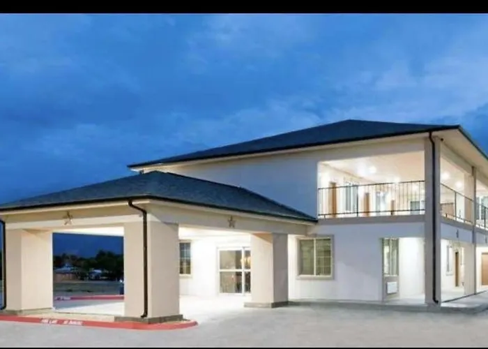 Super 8 By Wyndham