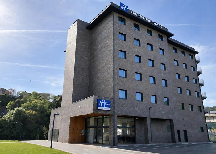 Holiday Inn Express San Sebastian - Errenteria By Ihg