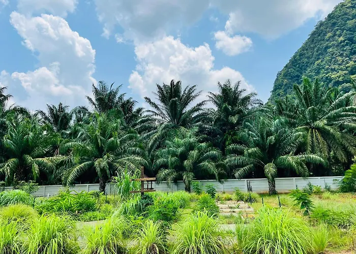 Ainthira Garden Sauna & Resort