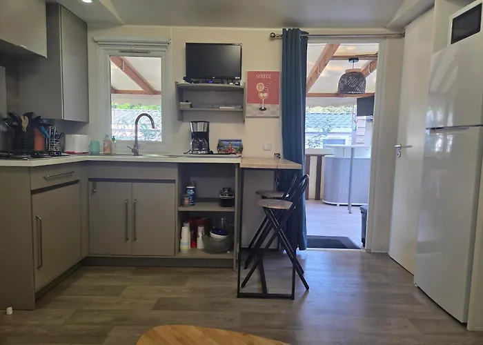 Mobil-Home Residentiel 6-8 Personnes Var