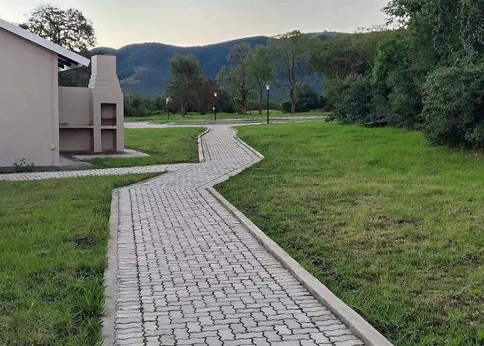 Mthontsi Lodge