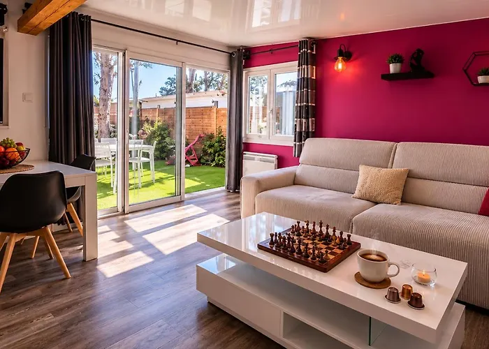 Mobil-Home Premium Piscine, Bbq & Home Cinema