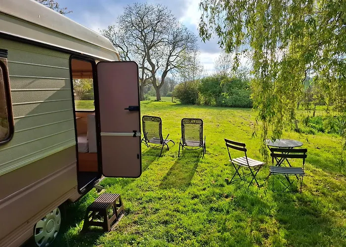 Caravane 'So Cute And Cosy' A La Ferme De La Cheveche - Pres De Namur - Ardennes