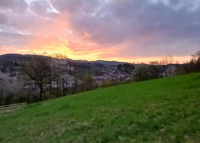 Schlaffass - kleiner Berghof im bayerischen Wald