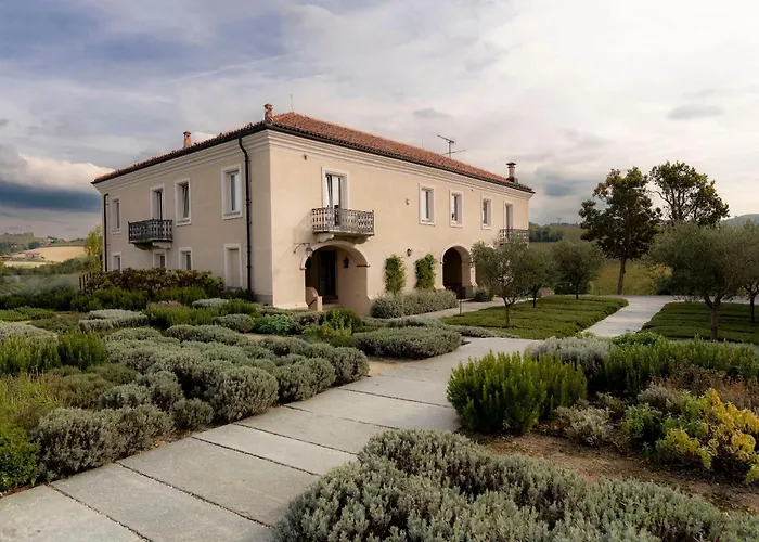 Relais Dei Poderi Einaudi