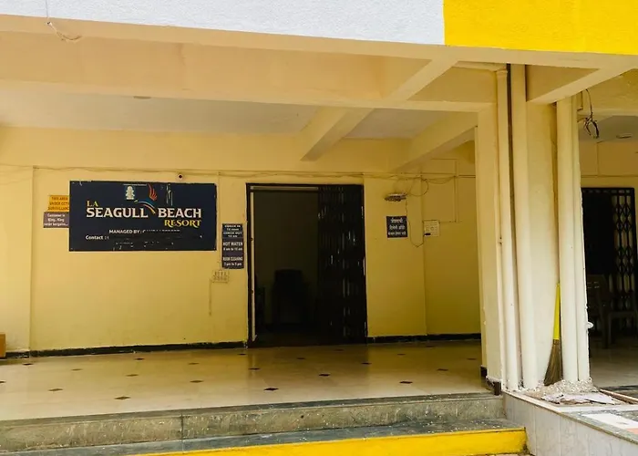 Seagull Beach Hotel And Home Stay