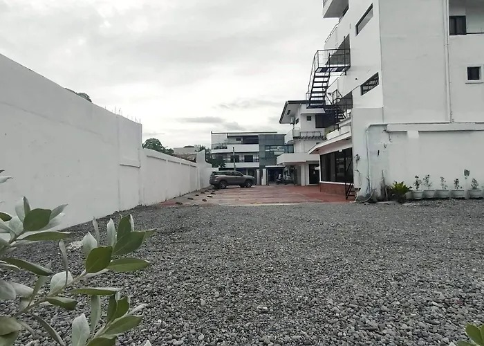Zkb Twins Hotel