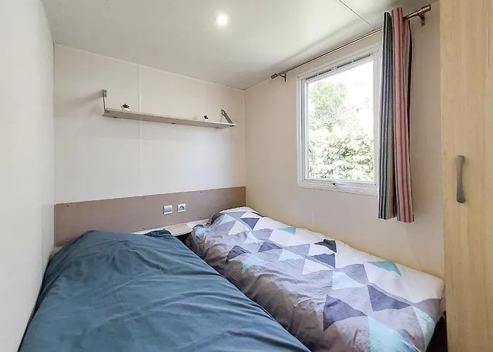 Charmant Mobil-Home Piscine