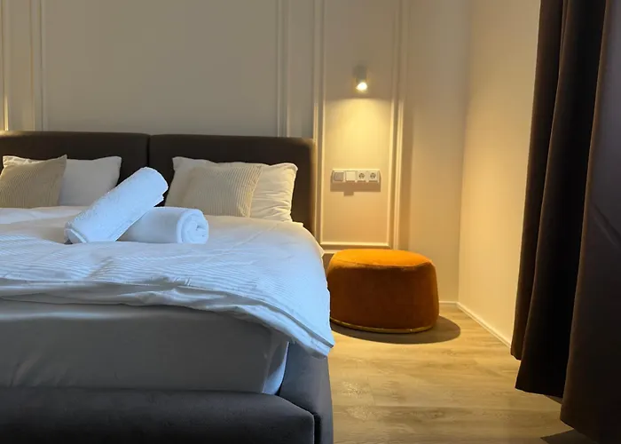 Hotel Nare