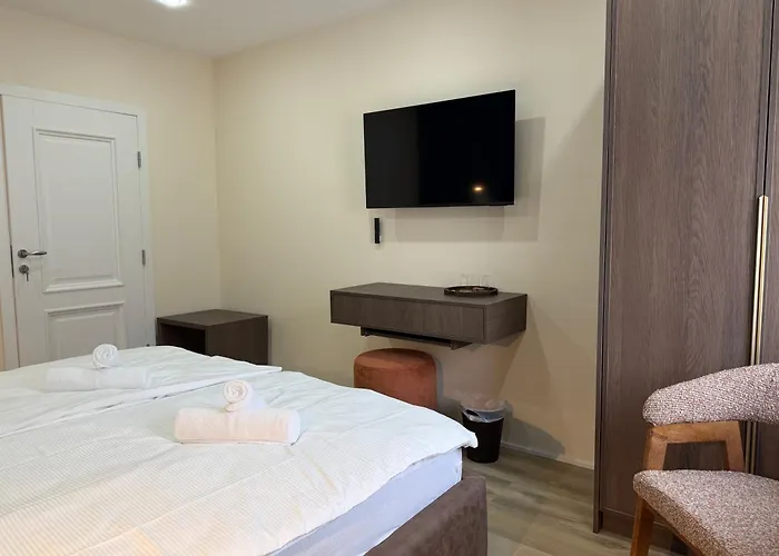 Hotel Nare