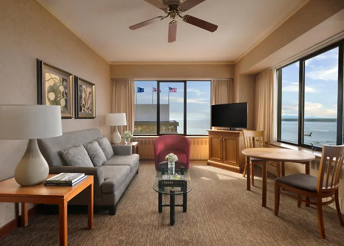 The Hotel Captain Cook