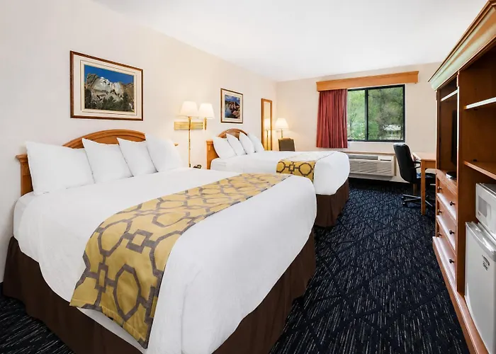 Baymont By Wyndham Hot Springs