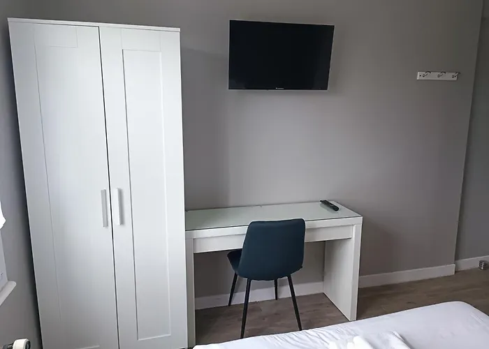 Hotel-Relais De Trefeuntec
