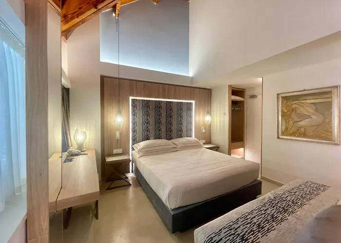 La Bussola Beach Hotel