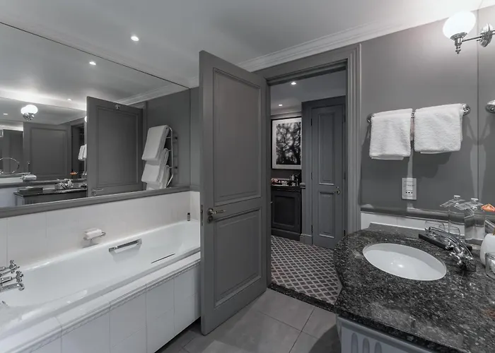54 On Bath, Johannesburg Rosebank