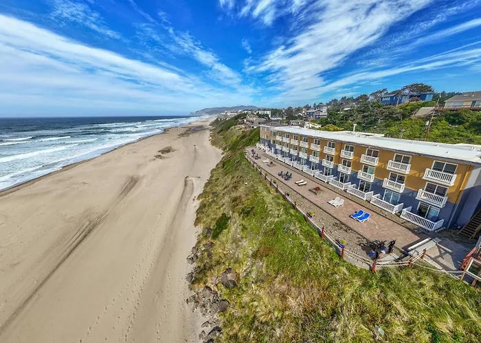Sailor Jack Oceanfront Motel